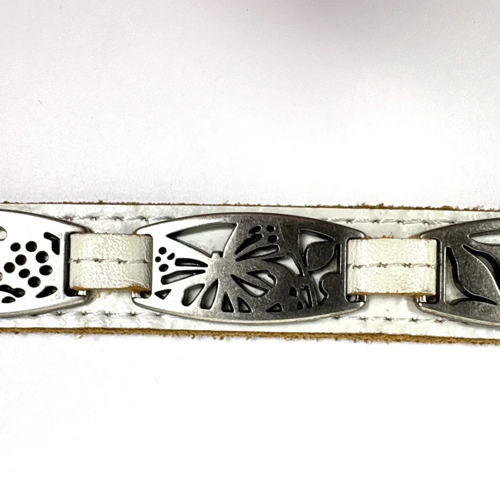 VTG Fossil Leather Belt Womens 38 XL White Silver Overlays Floral Butterfly West